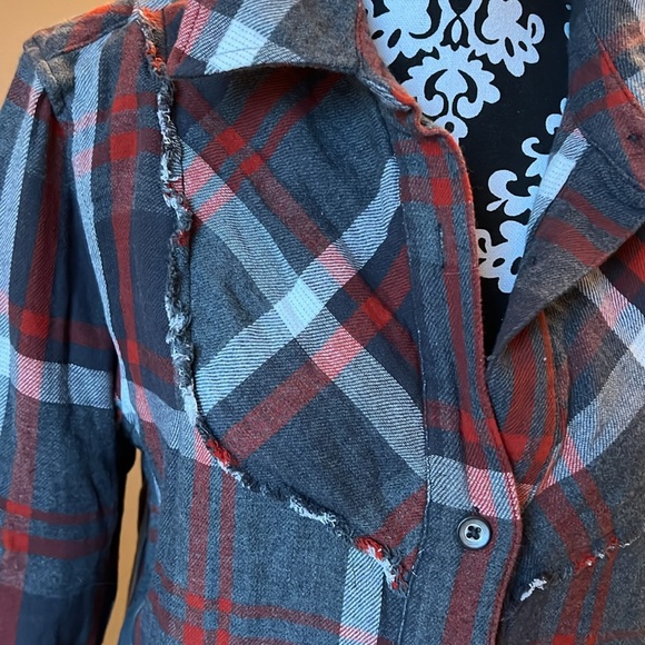 Cabi Tavern Shirt (style 4164) - Picture 4 of 13